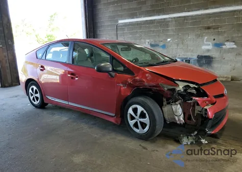 2012 Toyota Prius z USA, uszkodzony, nr VIN JTDKN3DU8C5416295